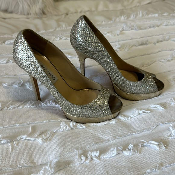 Jimmy Choo Crown Glitter Pump - Picture 1 of 8